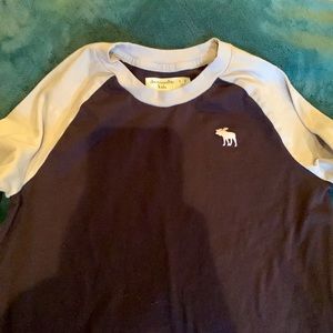 Abercrombie long sleeve tee